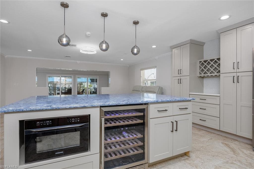 17741 Rebecca AVE-10