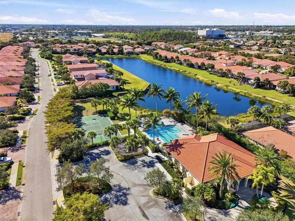 13390 Kent ST, NAPLES FL 34109-33