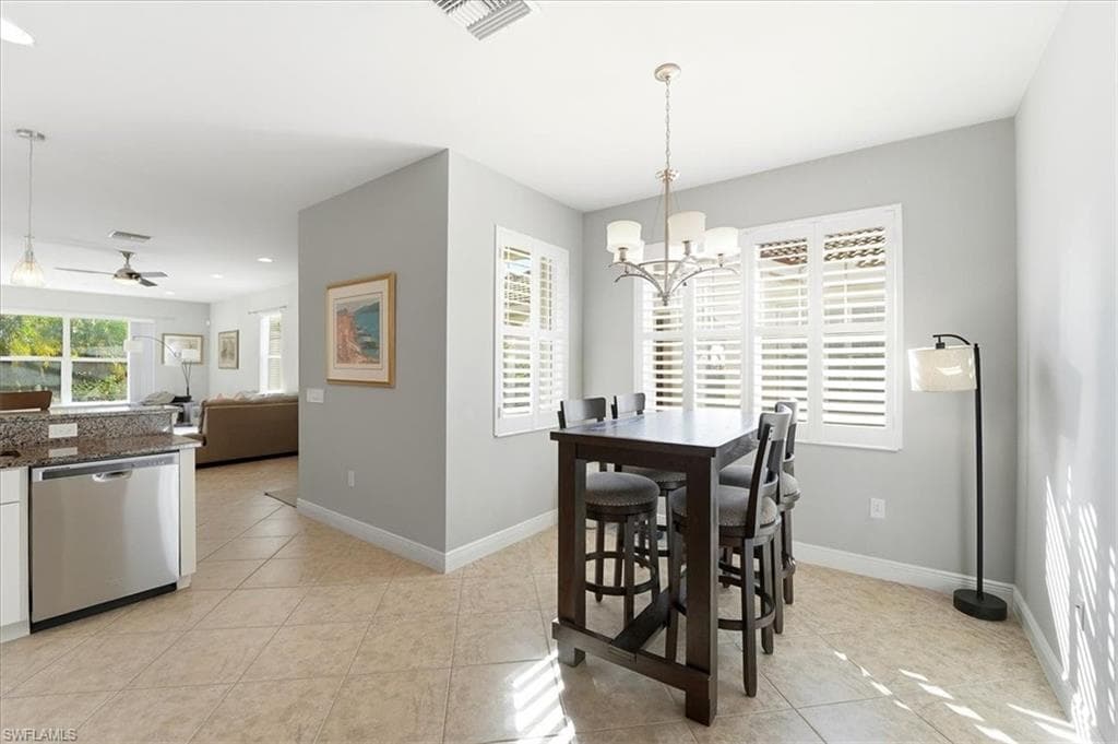 13390 Kent ST, NAPLES FL 34109-9