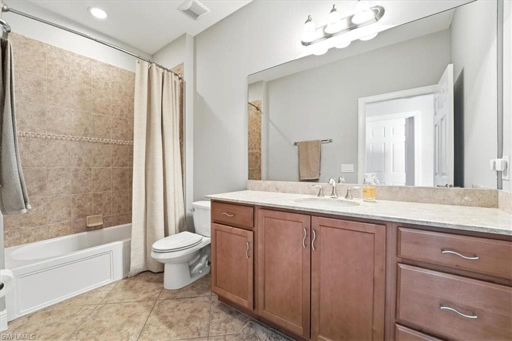 13390 Kent ST, NAPLES FL 34109-13