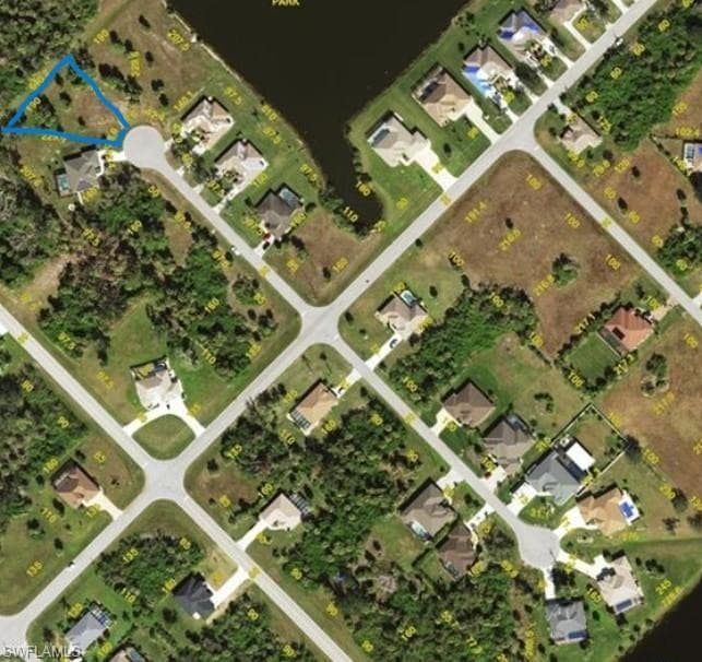 105 Island CT, ROTONDA WEST FL 33947-1