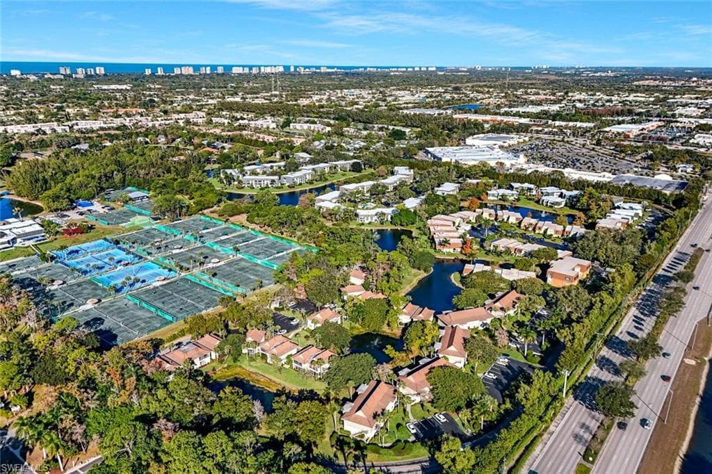 11 Bob O Link CT # 11, NAPLES FL 34105-9
