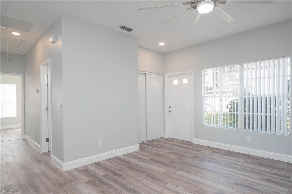 6119 Lake Front DR, FORT MYERS FL 33908-15