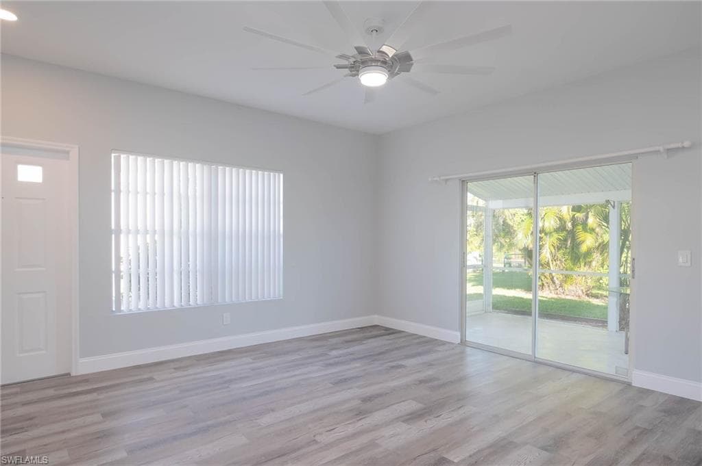 6119 Lake Front DR, FORT MYERS FL 33908-4