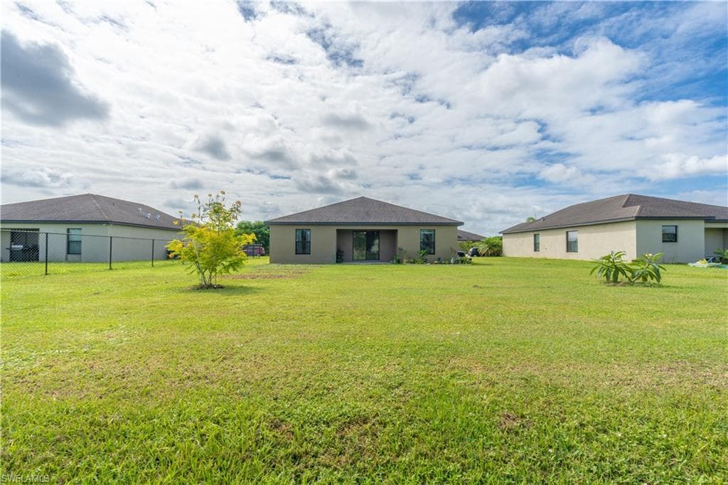 727 Morningview CT-35