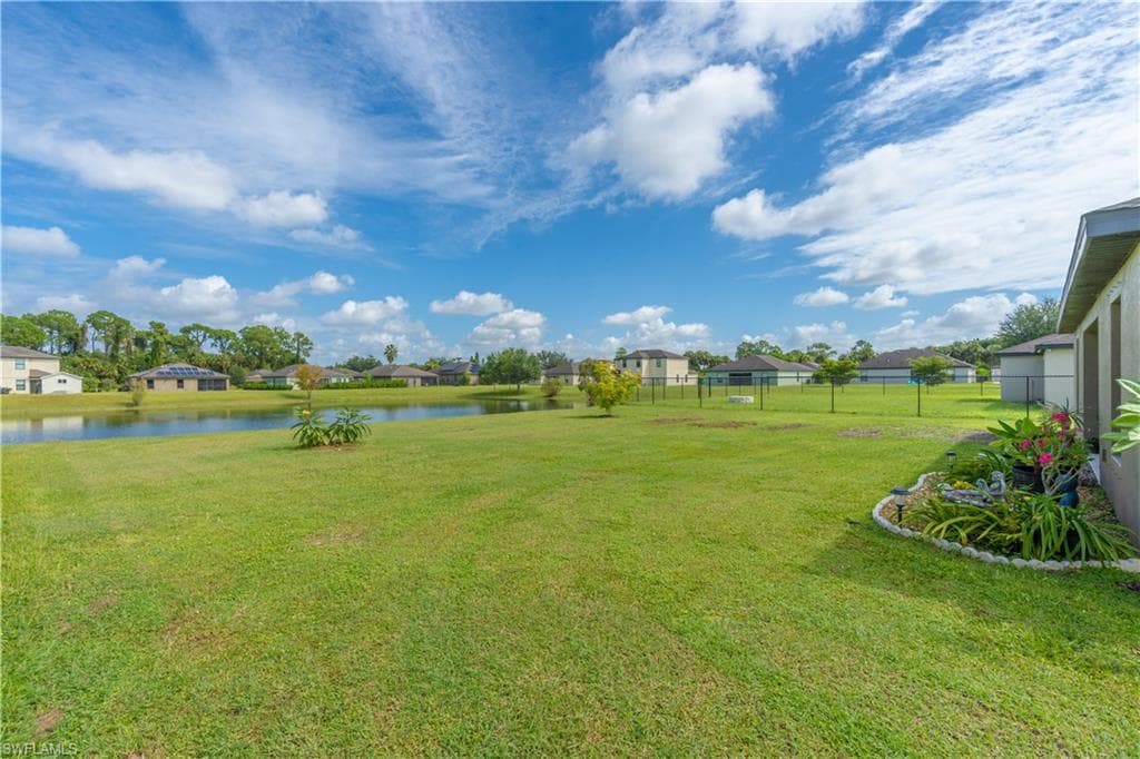 727 Morningview CT-31