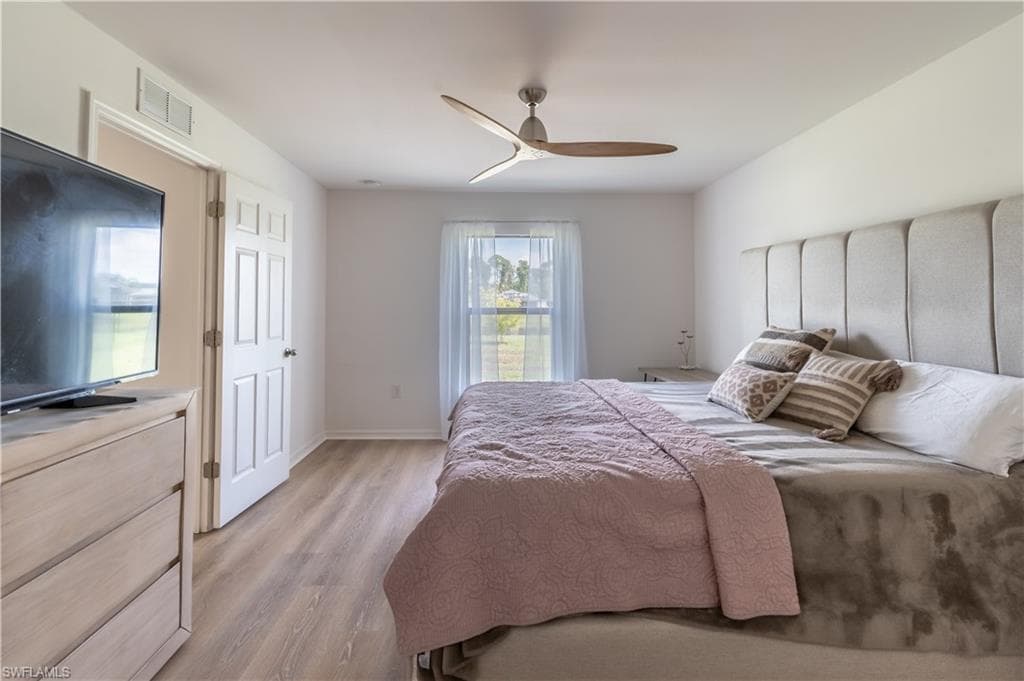 727 Morningview CT-20
