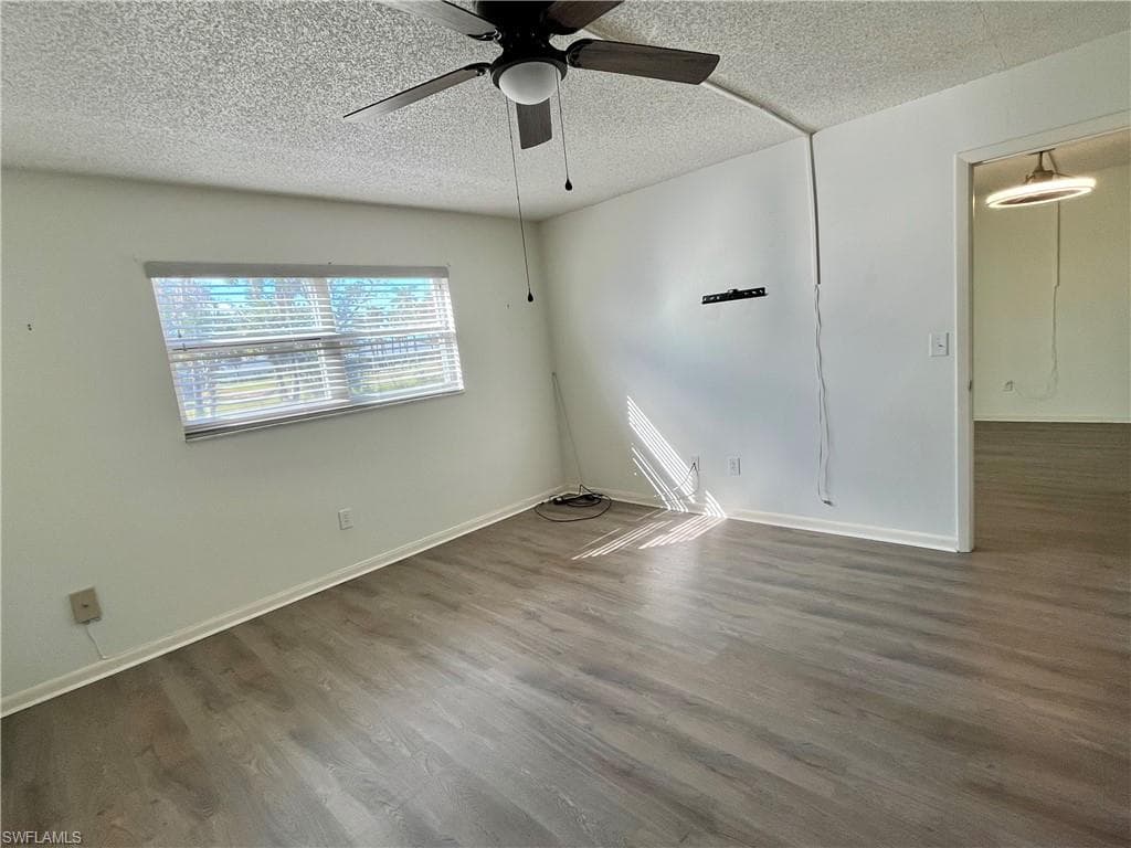1356 Myerlee Country Club BLVD 2-25