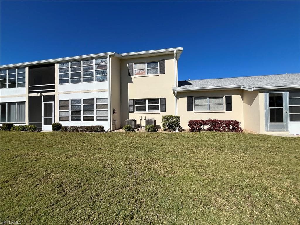 1356 Myerlee Country Club BLVD 2-6