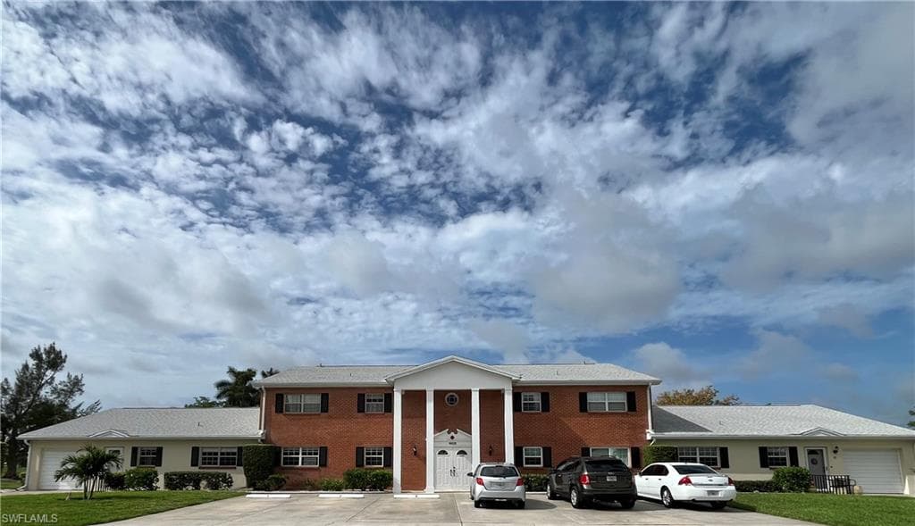 1356 Myerlee Country Club BLVD 2-2