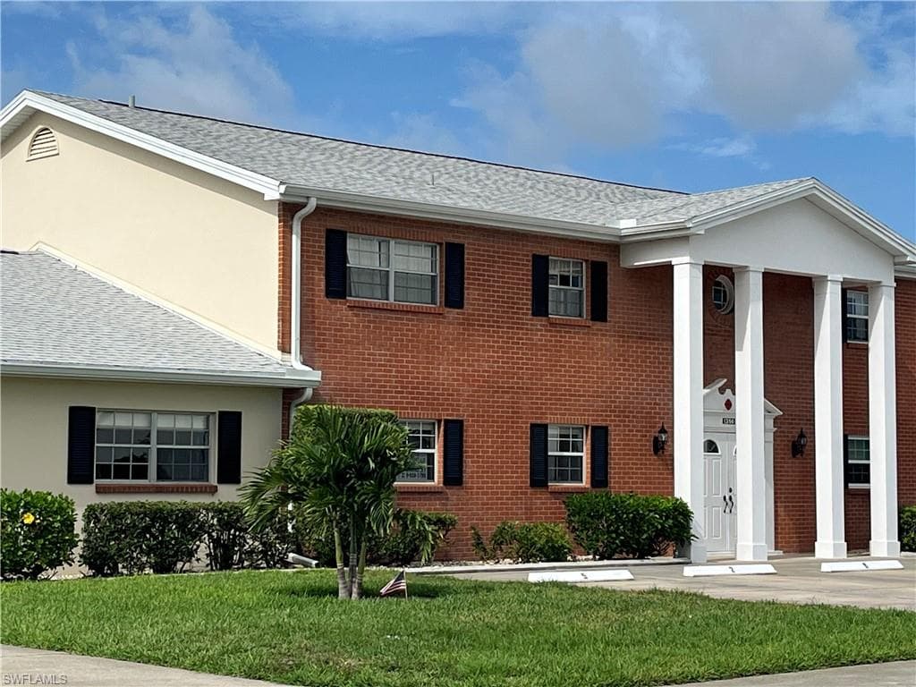 1356 Myerlee Country Club BLVD 2-3