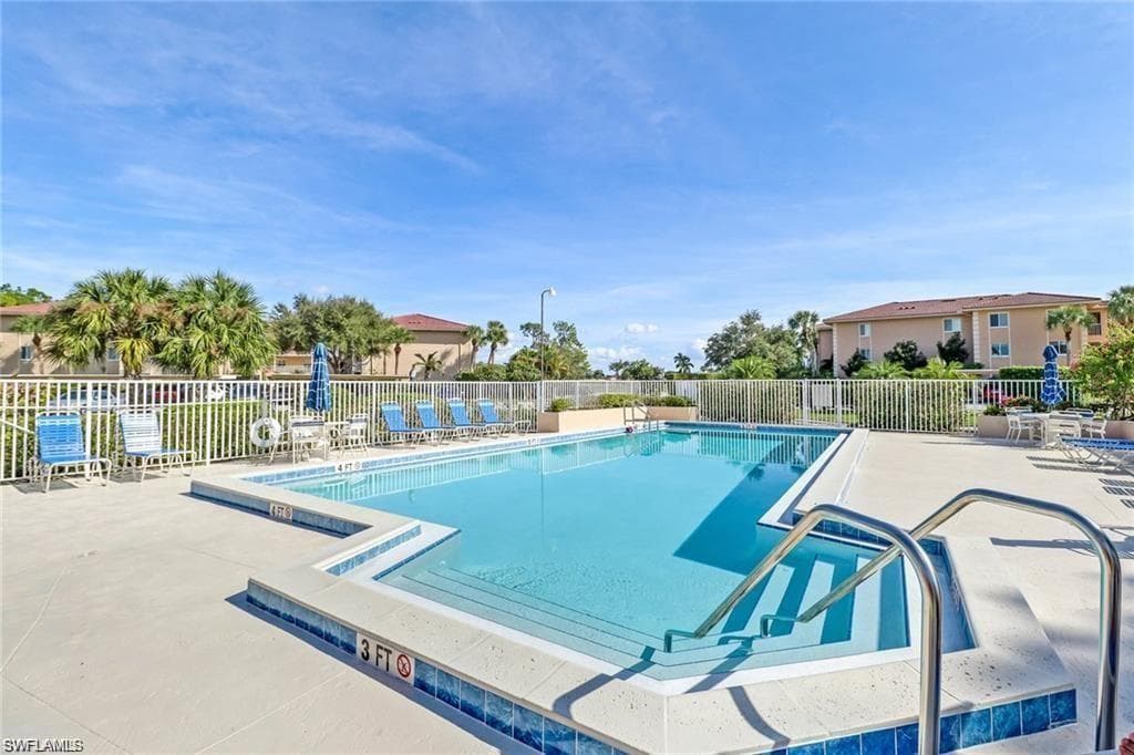 1075 Foxfire LN 309-12