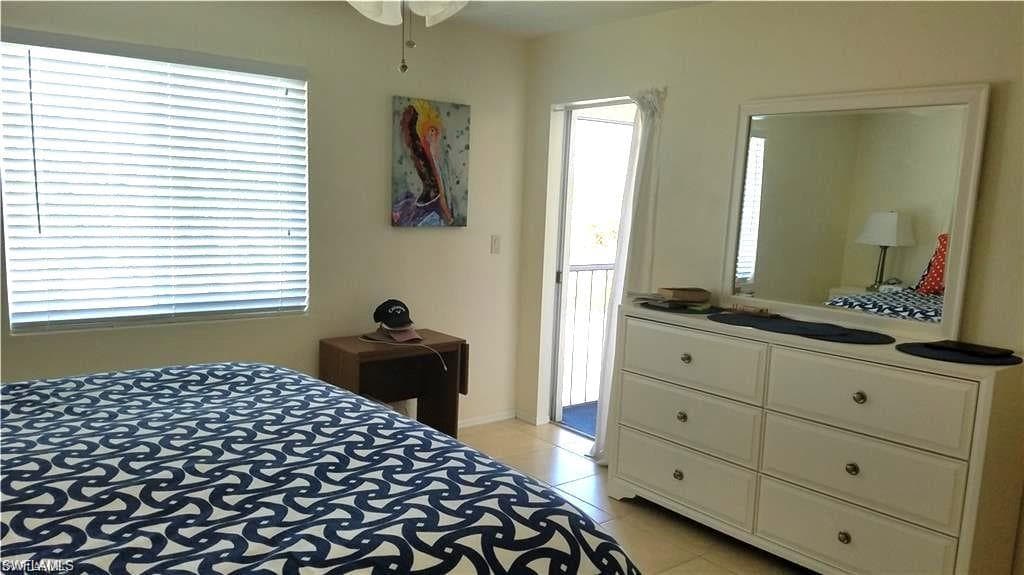 1075 Foxfire LN 309-7