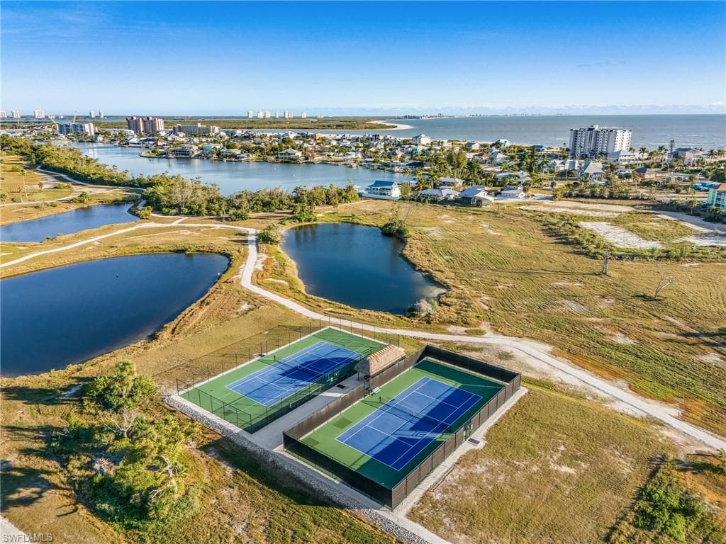 4198 Bay Beach LN # 174, FORT MYERS BEACH FL 33931-32