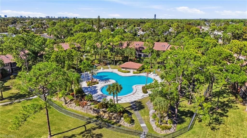 3231 Horse Carriage WAY 10-32