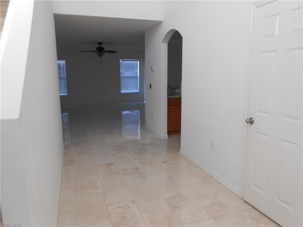 154 Shadowview CT, LEHIGH ACRES FL 33974-3