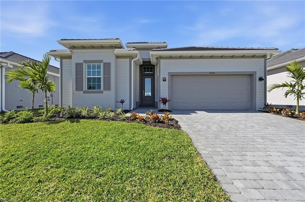 15721 Raveneli CT, FORT MYERS FL 33908-1