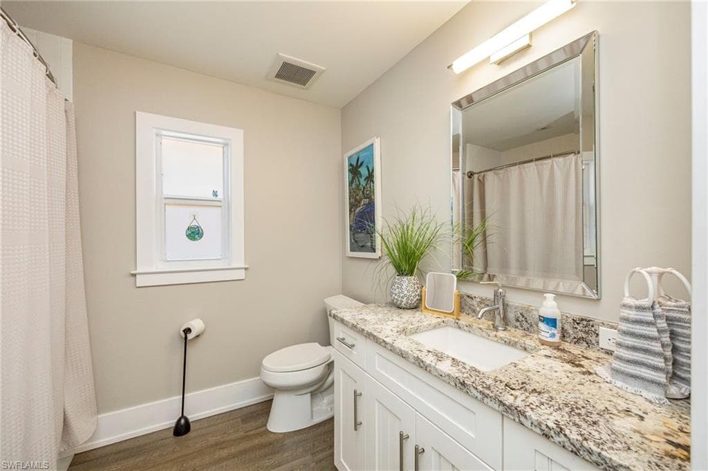 1185 Pompei LN, NAPLES FL 34103-19