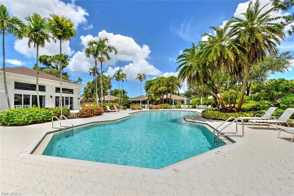 25741 Lake Amelia WAY # 202, BONITA SPRINGS FL 34135-28