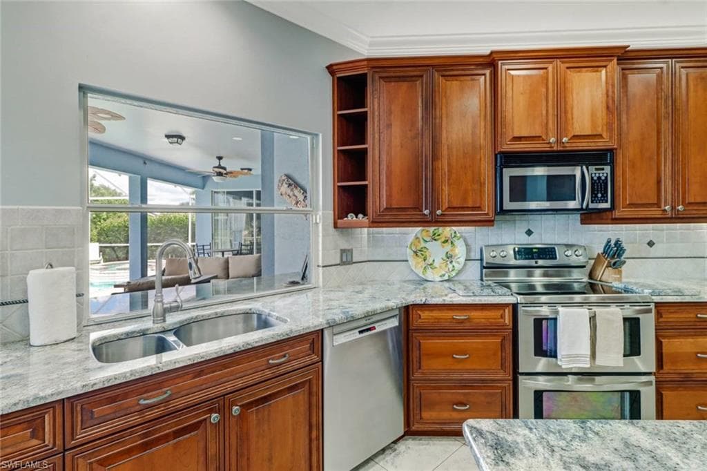 9151 Kings Cove CT-19