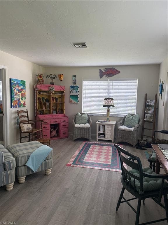 823 Courtington LN 1-4