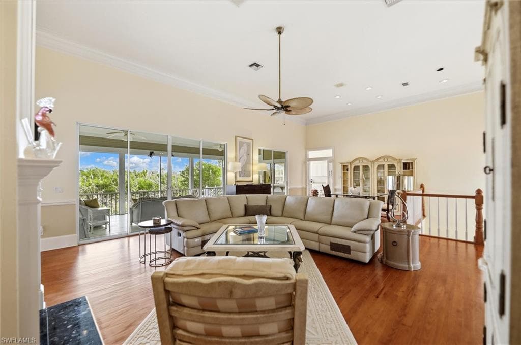 5422 Osprey CT, SANIBEL FL 33957-8