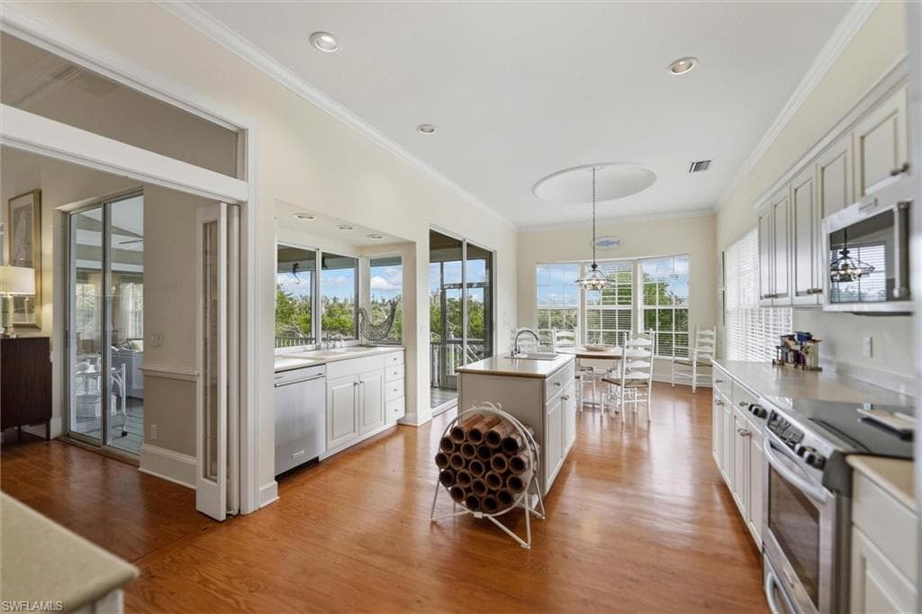 5422 Osprey CT, SANIBEL FL 33957-14