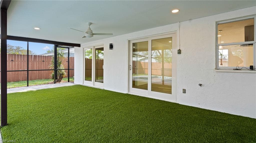 1393 White Cedar LN, NORTH FORT MYERS FL 33917-18