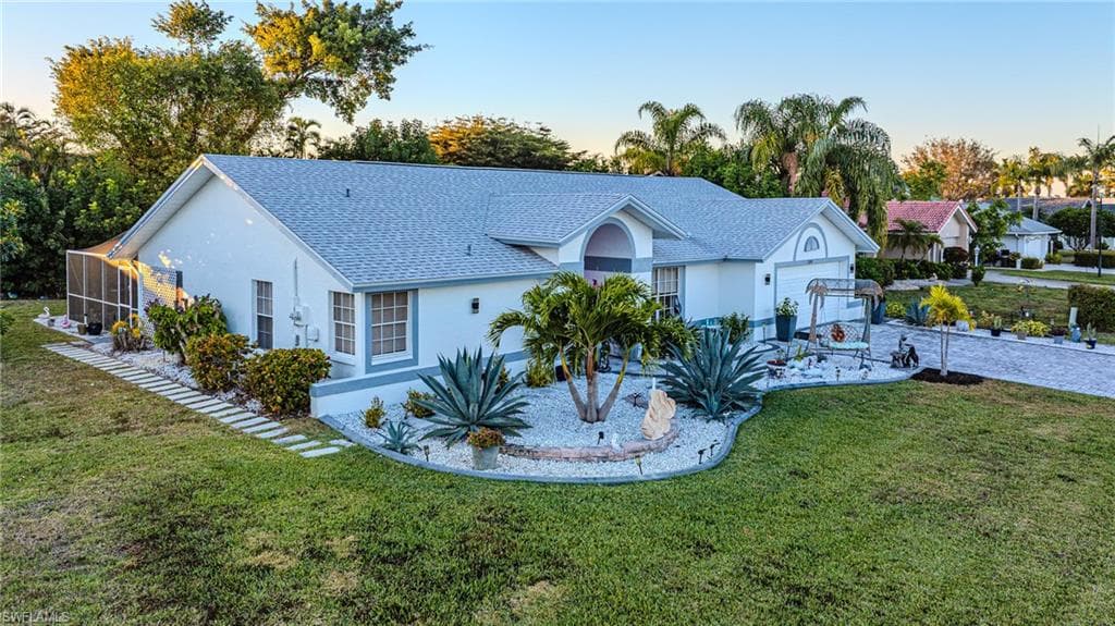 22690 Island Lakes DR-25