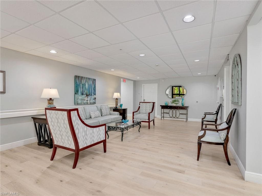 201 Arbor Lake DR 204-25