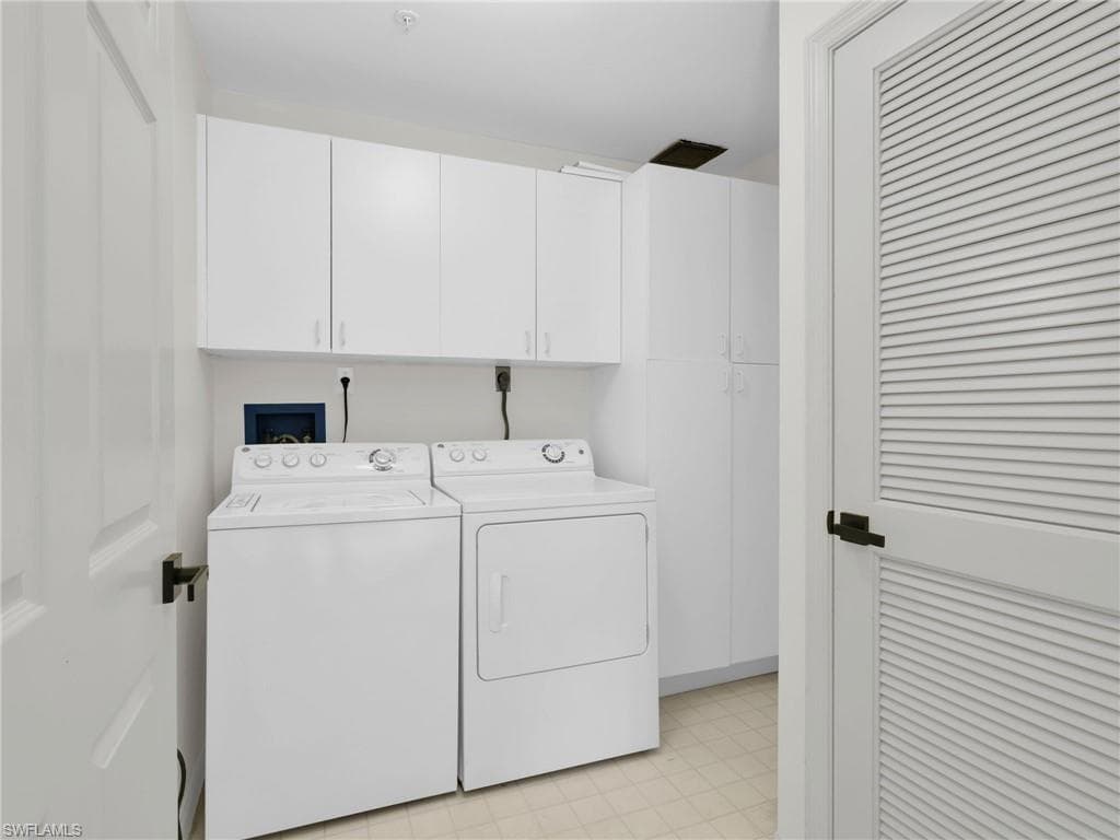 201 Arbor Lake DR 204-21