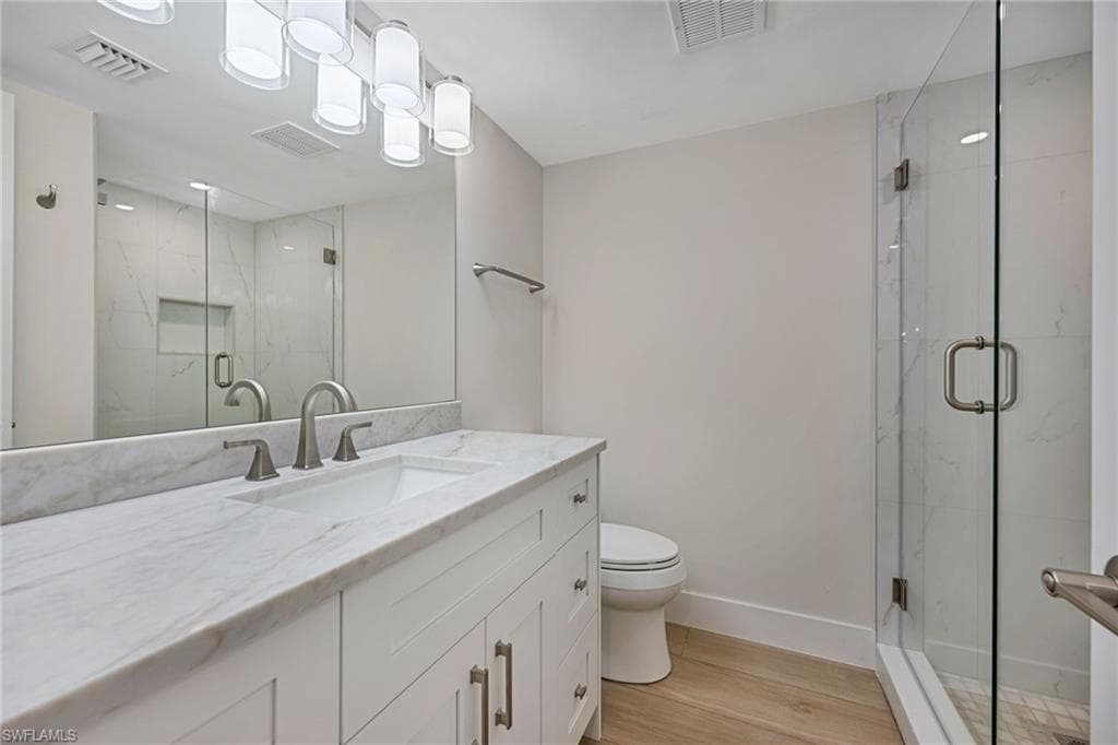 13 High Point CIR N 206-12