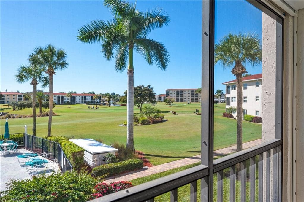 13 High Point CIR N 206-4