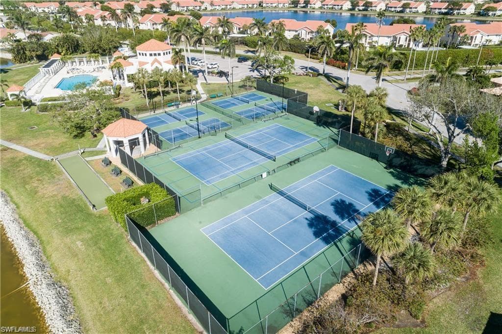 7742 Emerald CIR # V203, NAPLES FL 34109-16