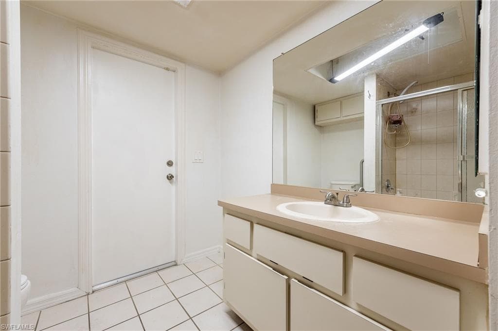 134 Gibson ST, FORT MYERS FL 33905-25