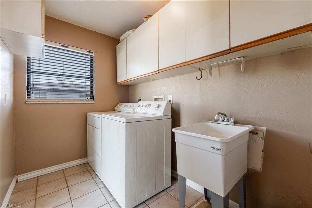 134 Gibson ST, FORT MYERS FL 33905-27