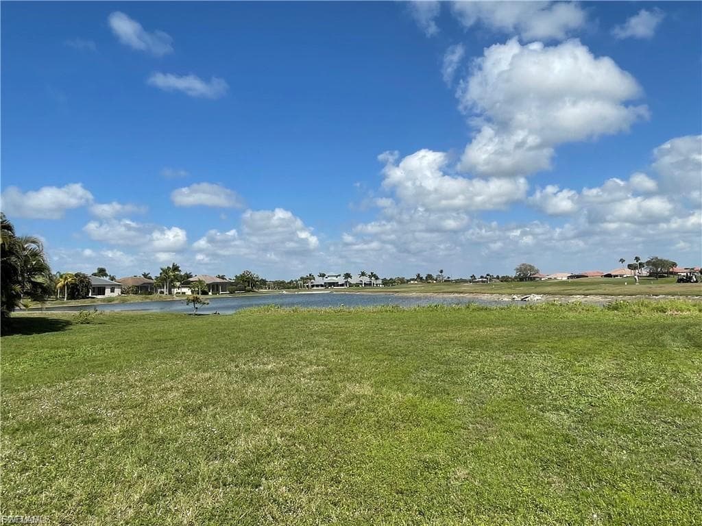 18510 Royal Hammock BLVD, NAPLES FL 34114-1