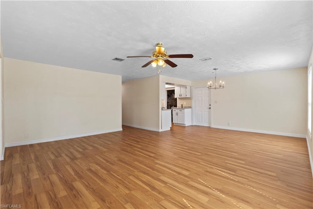 579 13th ST N-15