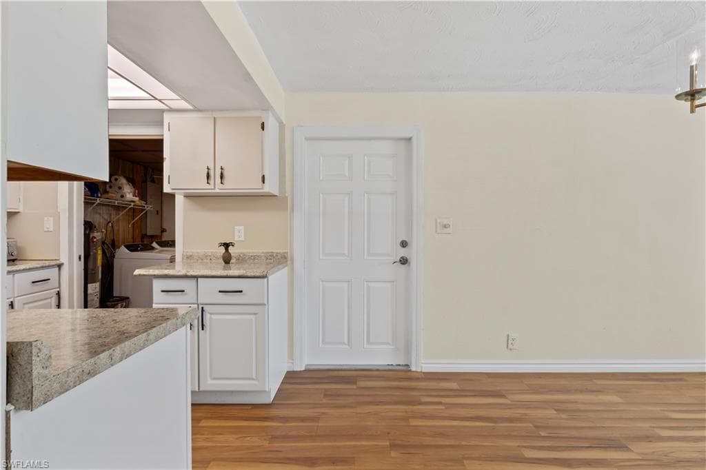 579 13th ST N-10