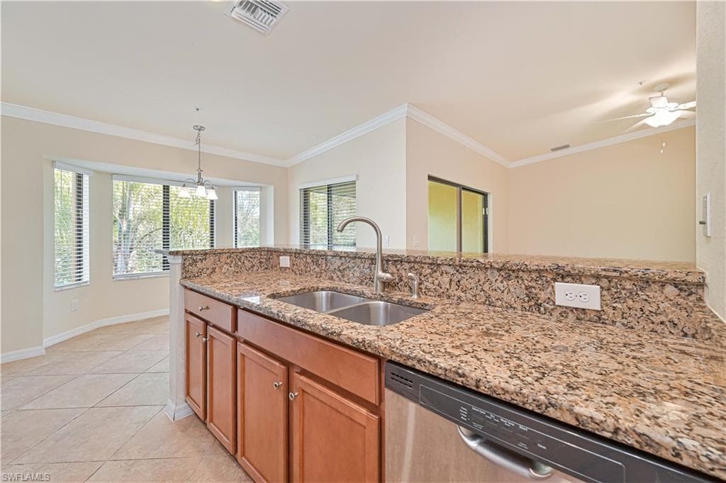 13671 Julias WAY # 1224, FORT MYERS FL 33919-12
