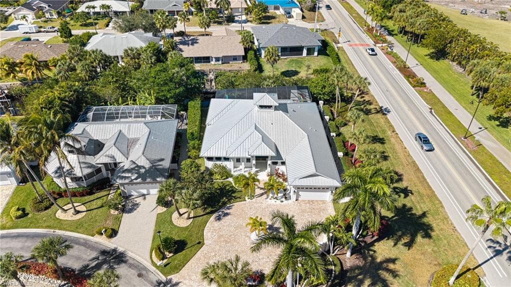 27000 Flamingo DR-46