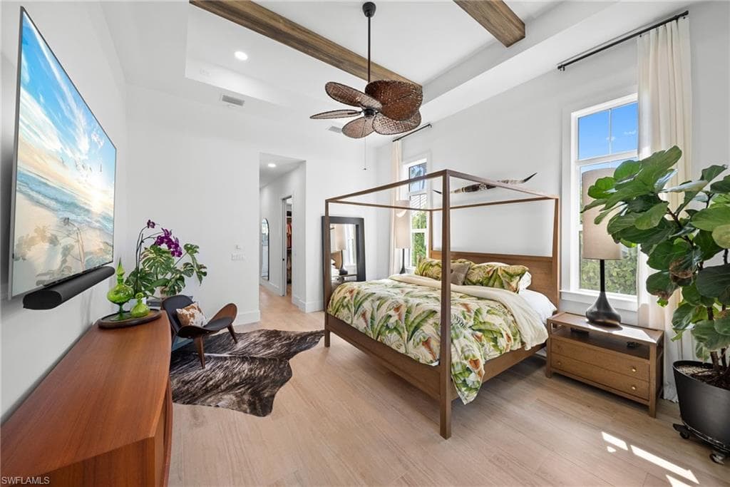 27000 Flamingo DR-29