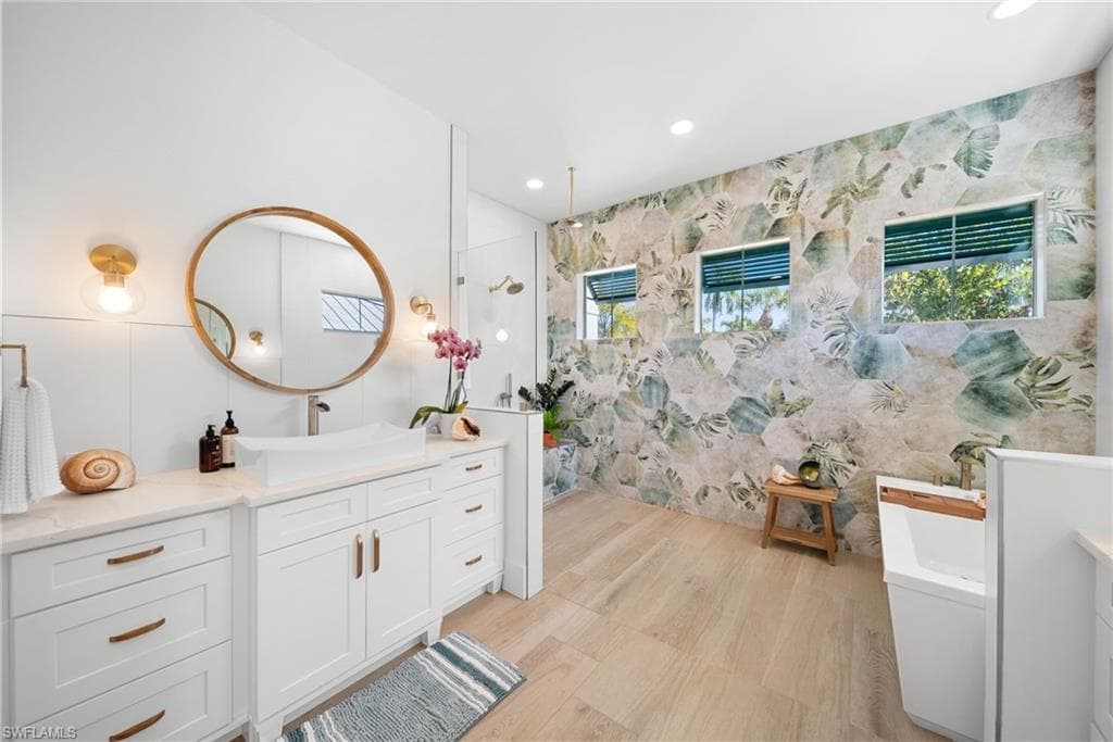 27000 Flamingo DR-33