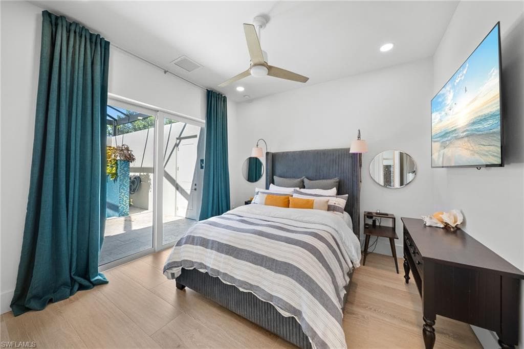 27000 Flamingo DR-40