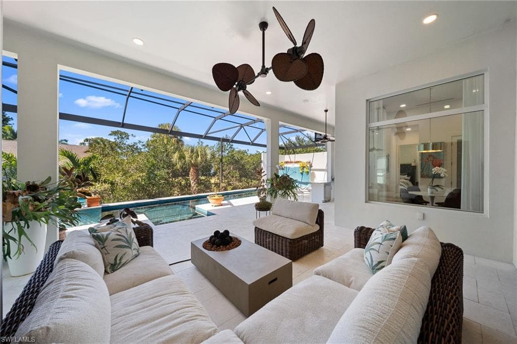 27000 Flamingo DR-20