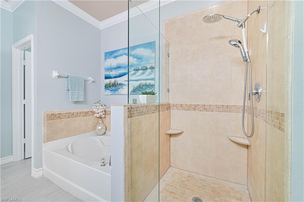 9006 Gladiolus Preserve CIR-21