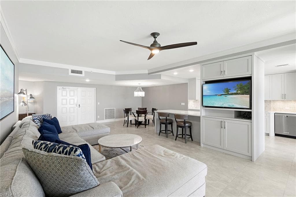 980 Cape Marco DR 1102-4