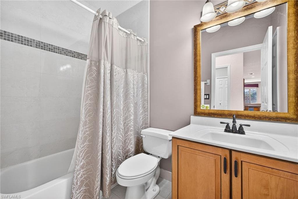 8496 Southbridge DR 4-22