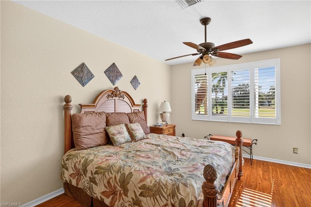 8496 Southbridge DR 4-15