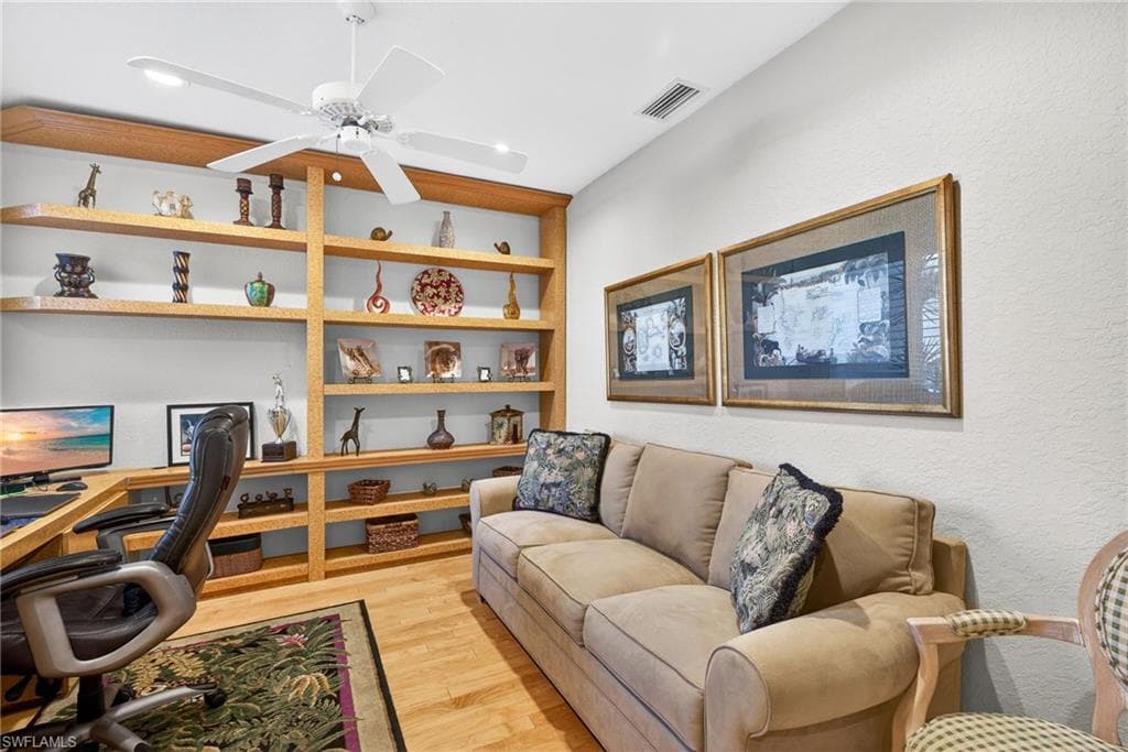 8496 Southbridge DR 4-23